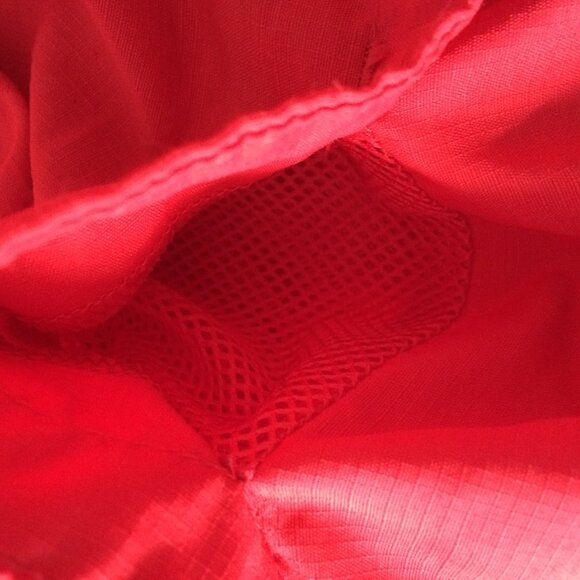 Scouts Canada Womens Blouse Sz 10 Red Nylon Vented Back Patches Long Sleeve - Picture 8 of 9